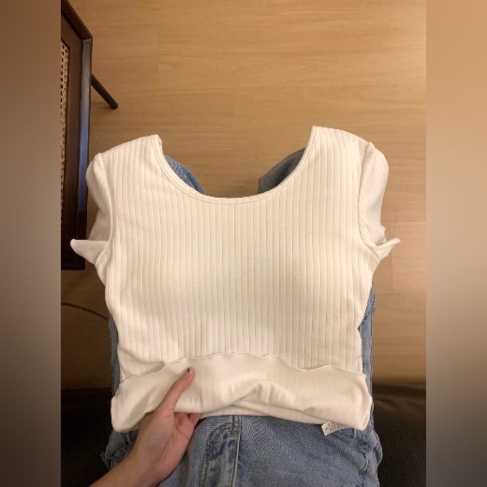 Short sleeve